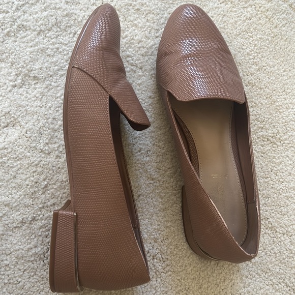 Gently used - Picture 2 of 2